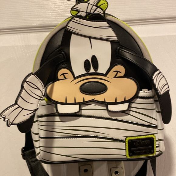 BNWT DISNEY LOUNGEFLY Goofy Mummy Halloween Glow in the Dark Backpack main image 7